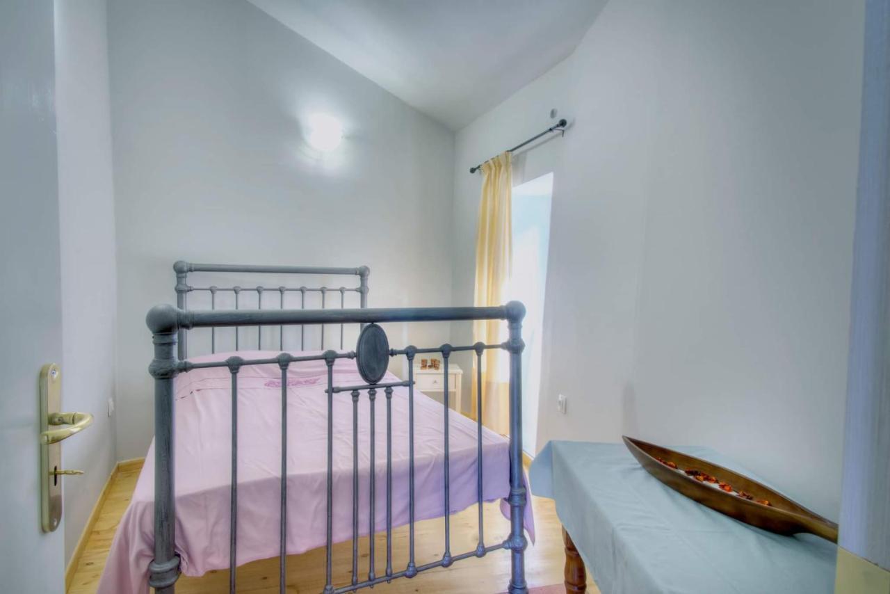 Παραδοσιακό Σπίτι Στο Χωριο Apartment Agioi Deka  Екстериор снимка
